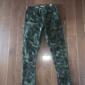 Camo High waisted jeans